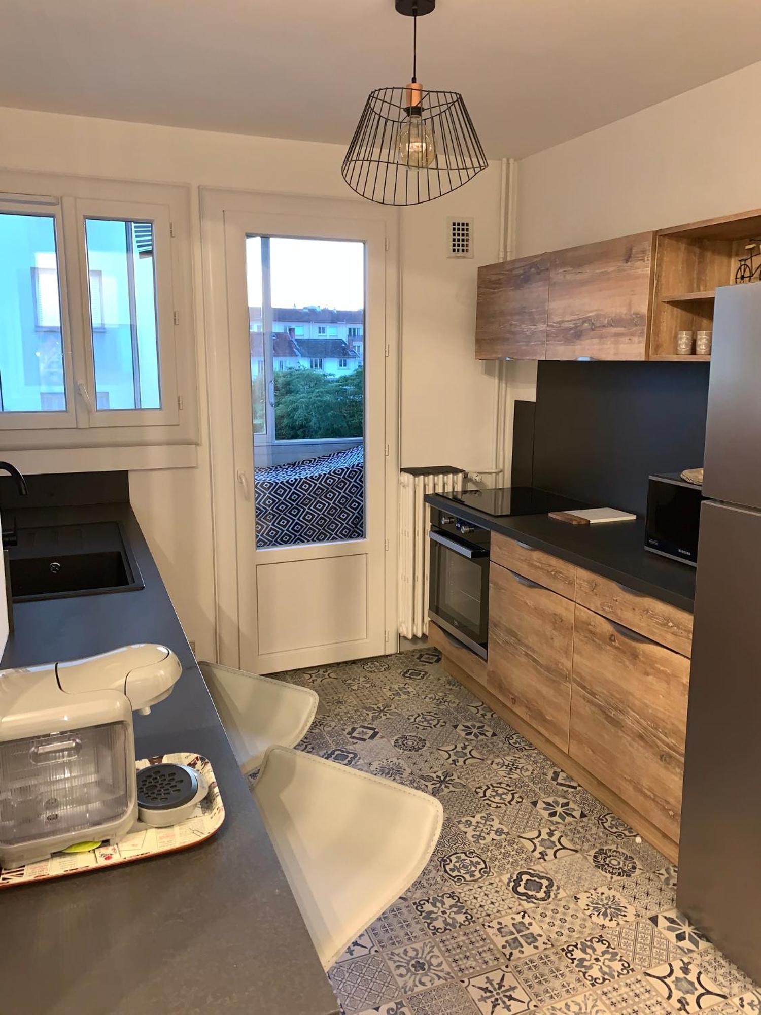 Bel Appartement Renove En Centre Ville Limoges Extérieur photo