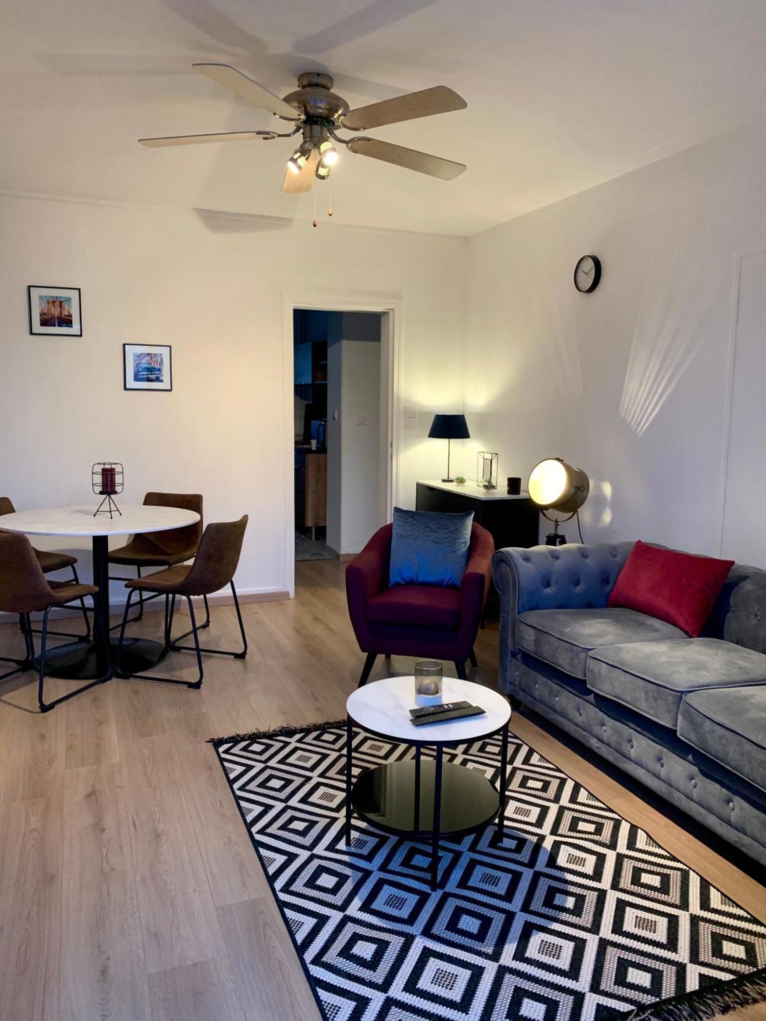 Bel Appartement Renove En Centre Ville Limoges Extérieur photo